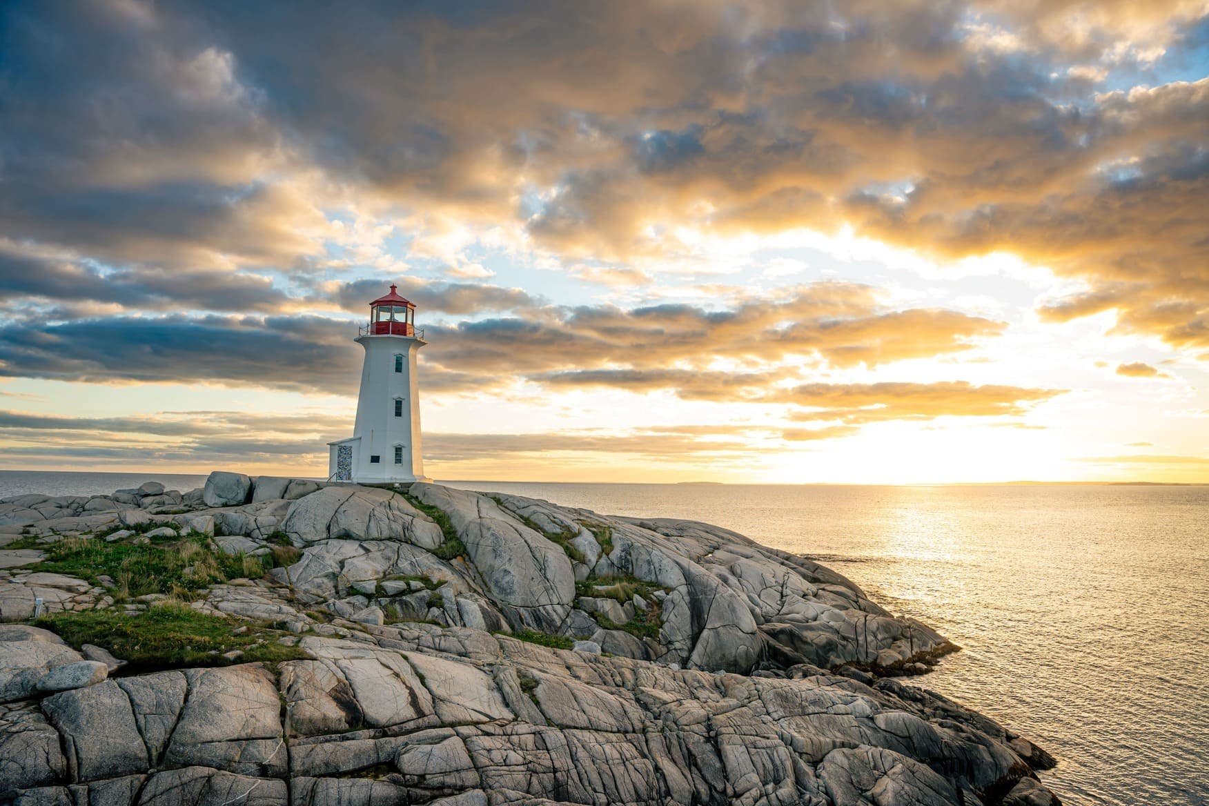 Beyond the Lighthouse: Unique Things To Do at Peggy’s Cove